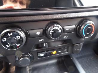 Isuzu D-Max Double Cab LSX picture 24