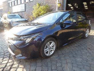 Voiture accidenté Toyota Corolla Hybrid 2023/4