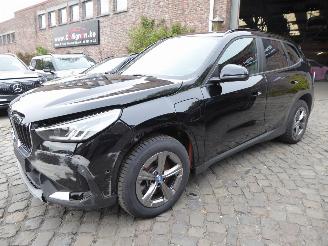 krockskadad bil auto BMW X1 25 e xDrive 2023/6
