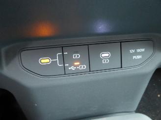 Kia EV3 Business+ 81.4 kwh picture 23