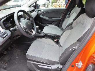 Renault Clio V Evolution picture 13