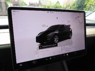 Tesla Model Y  picture 19