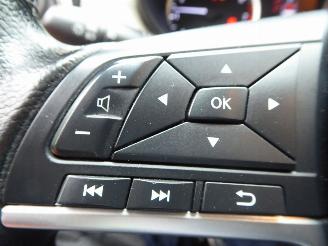 Nissan Micra N-Connecta picture 11
