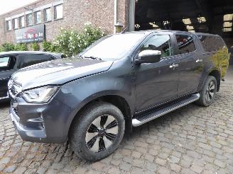 skadebil auto Isuzu D-Max Double Cab 4WD LSX 2022/10