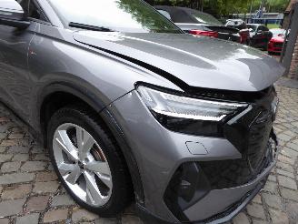 Audi Q4 45 e-tron S Line picture 7