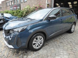 Avarii autoturisme Peugeot 5008 Active Pack 2022/7