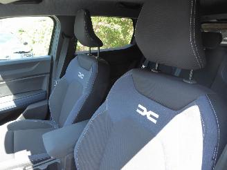 Dacia Duster III Hybrid 140 Journey picture 11
