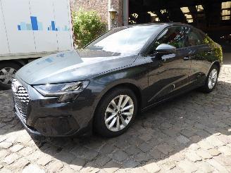 skadebil auto Audi A3 30 TFSI 2023/3