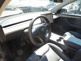 Tesla Model Y  picture 12