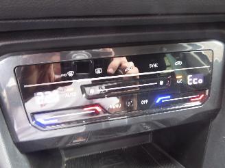 Volkswagen Tiguan Elegance eHybrid picture 19