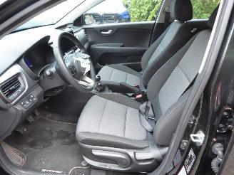 Kia Stonic  picture 9