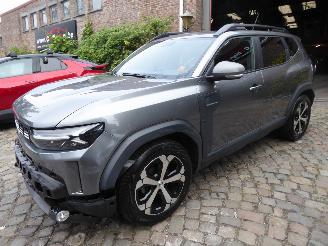 krockskadad bil auto Dacia Duster III ECO-G 100 Journey 2025/3