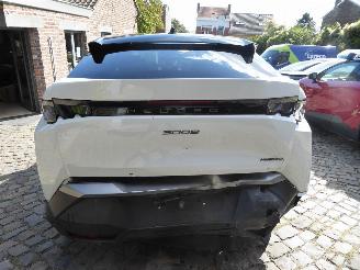 Peugeot 3008 Hybrid 145 GT picture 6