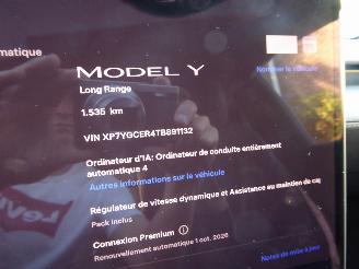 Tesla Model Y Premium Long Range RWD picture 24