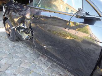Tesla Model Y Premium Long Range RWD picture 5