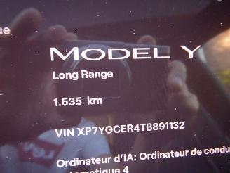 Tesla Model Y Premium Long Range RWD picture 25