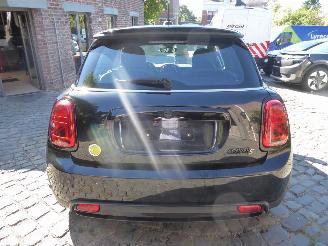Mini Cooper SE Mini 3-trg. Cooper SE Classic Trim picture 8