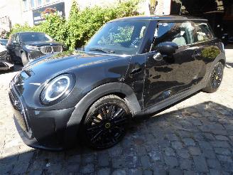 uszkodzony samochody osobowe Mini Cooper SE Mini 3-trg. Cooper SE Classic Trim 2022/7