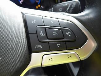 Volkswagen Golf Lim. Life eTSI picture 21