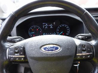 Ford Transit Trend picture 14