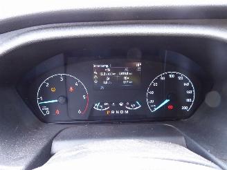 Ford Transit Trend picture 13
