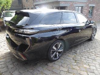Peugeot 308 SW Allure picture 6