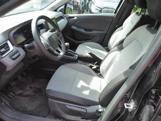 Renault Clio V Evolution picture 8