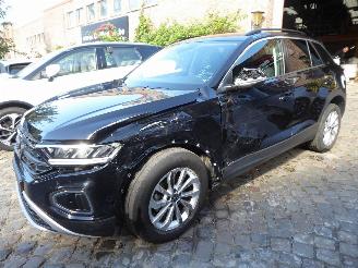 Voiture accidenté Volkswagen T-Roc Life 2024/8
