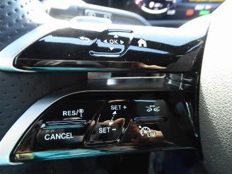 Mercedes A-klasse A 250 e AMG Line picture 17