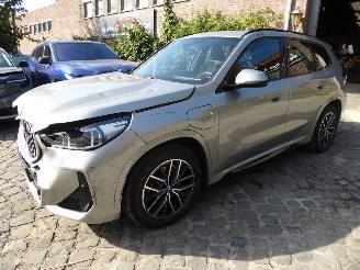 krockskadad bil auto BMW X1 xDrive 25 e M Sport 2024/6