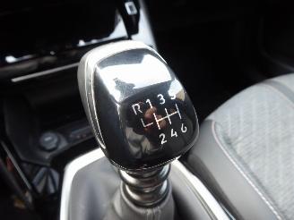 Peugeot 2008 Allure picture 17