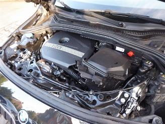 BMW 2-serie Active Tourer 225 e xDrive picture 24