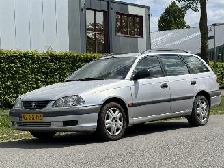 Tweedehands auto Toyota Avensis 1.8-16V AIRCO 2000/11