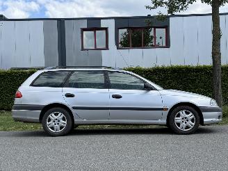 Toyota Avensis 1.8-16V AIRCO picture 3