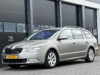 Tweedehands auto Skoda Superb 1.6 TDI Greenline Leer Clima 2011/5