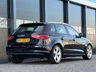 Audi A3 1.6 TDI Xenon AUTOMAAT EURO-6 picture 4