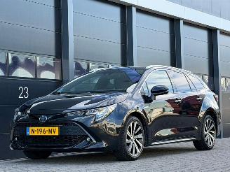 uszkodzony samochody osobowe Toyota Corolla 1.8 Hybrid Dynamic Camera 2021/11