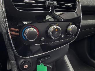 Renault Clio 1.5 dCi ECO Expression picture 11