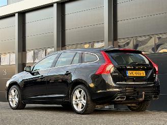 Volvo V-60 2.4 D6 AWD Plug-In Hybrid Navi Leer Xenon picture 5
