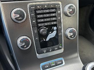 Volvo V-60 2.4 D6 AWD Plug-In Hybrid Navi Leer Xenon picture 12