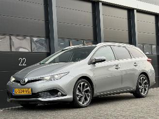 Coche accidentado Toyota Auris 1.6D Xenon Clima EURO-6 2016/5