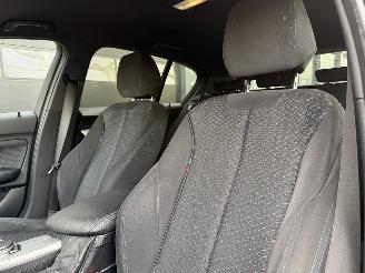 BMW 1-serie 2.0 118d M-Pakket Clima PDC picture 8