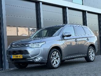 occasione autovettura Mitsubishi Outlander 2.0 PHEV instyle Dak Camera Leer 2014/4