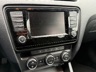 Skoda Octavia 1.6 TDI Navi Clima PDC EURO-6 picture 6