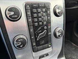 Volvo V-40 2.0 D2 Panorama Camera EURO-6 picture 11