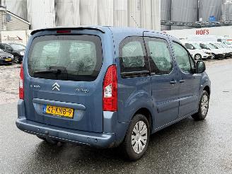 Citroën Berlingo 1.6 HDIF Multispace 5-PERS Clima picture 3