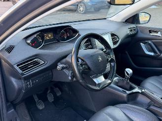 Peugeot 308 1.6 BlueHDI Leer Panorama EURO-6 picture 5