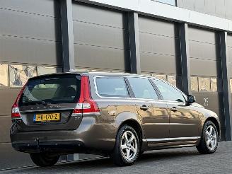 Volvo V-70 2.0 D2 Xenon Navi Clima EURO-6 picture 4