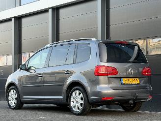 Volkswagen Touran 1.6 TDI Pano Navi Clima 7-PERS picture 5