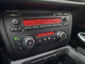 BMW X1 18d Executive Clima PDC Navi picture 9